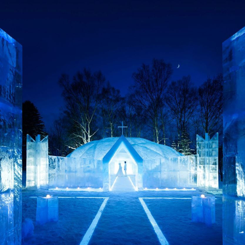 Hoshino Resort Tomamu ice hotel chapel