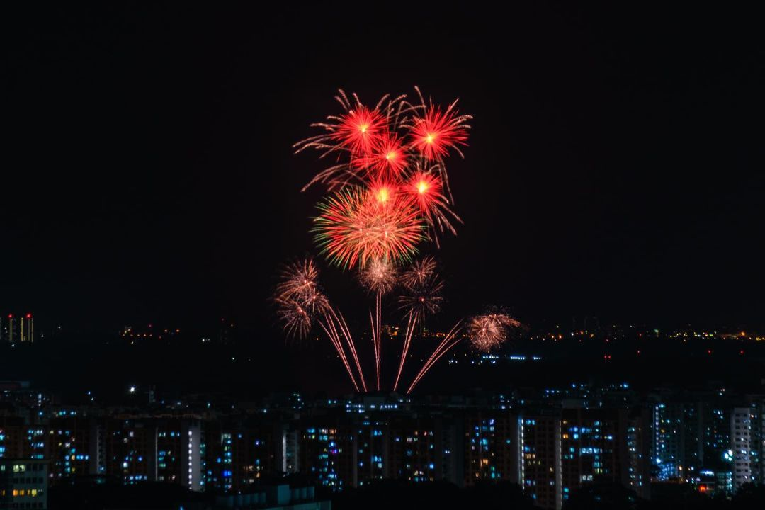 new year's eve fireworks singapore - bukit batok