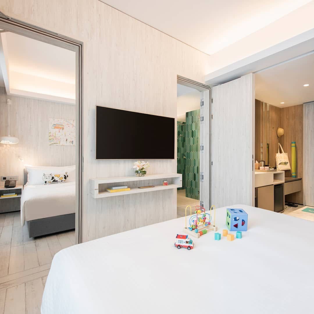 village hotel sentosa family room